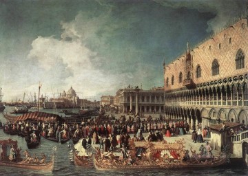 Canaletto Painting - Recepción del embajador en el Palacio Ducal Canaletto